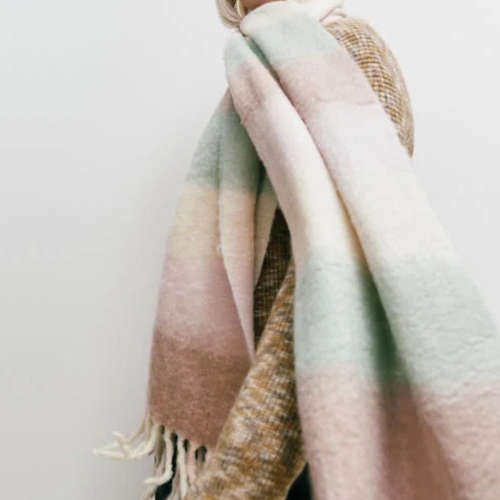 NWT Madewell Brushed Pastel Plaid cozy oversized Scarf gift giving